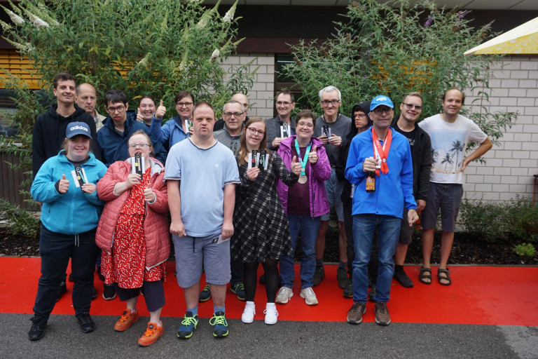 Auszeichnung von SportlerInnen im Rahmen des Sommerfestes der JURA-Werkstätten Neumarkt