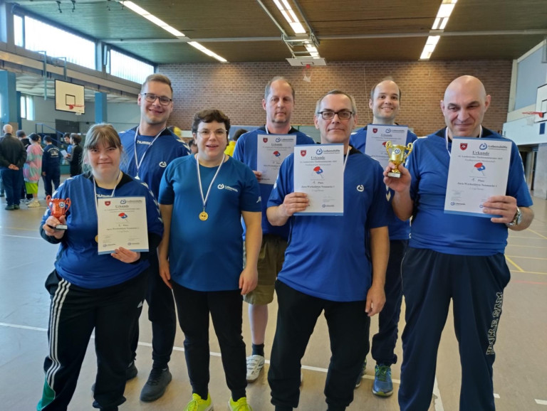 Die Neumarkter Teams bei den nordbayerischen Tischtennis Meisterschaften der Lebenshilfe 2025