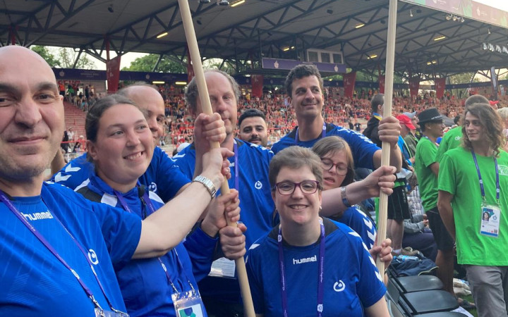 Das Team der JURA-Werkstätten Neumarkt bei den Special Olympics 2022 in Berlin