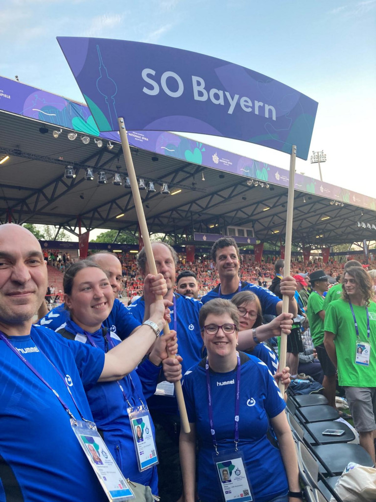 Das Team der JURA-Werkstätten Neumarkt bei den Special Olympics 2022 in Berlin